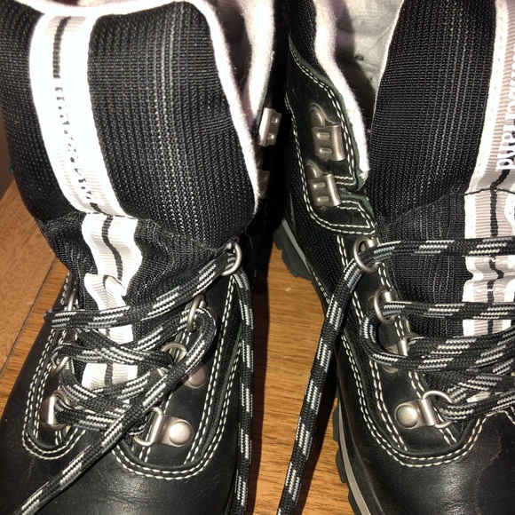 Timberlands - Picture 5 of 5